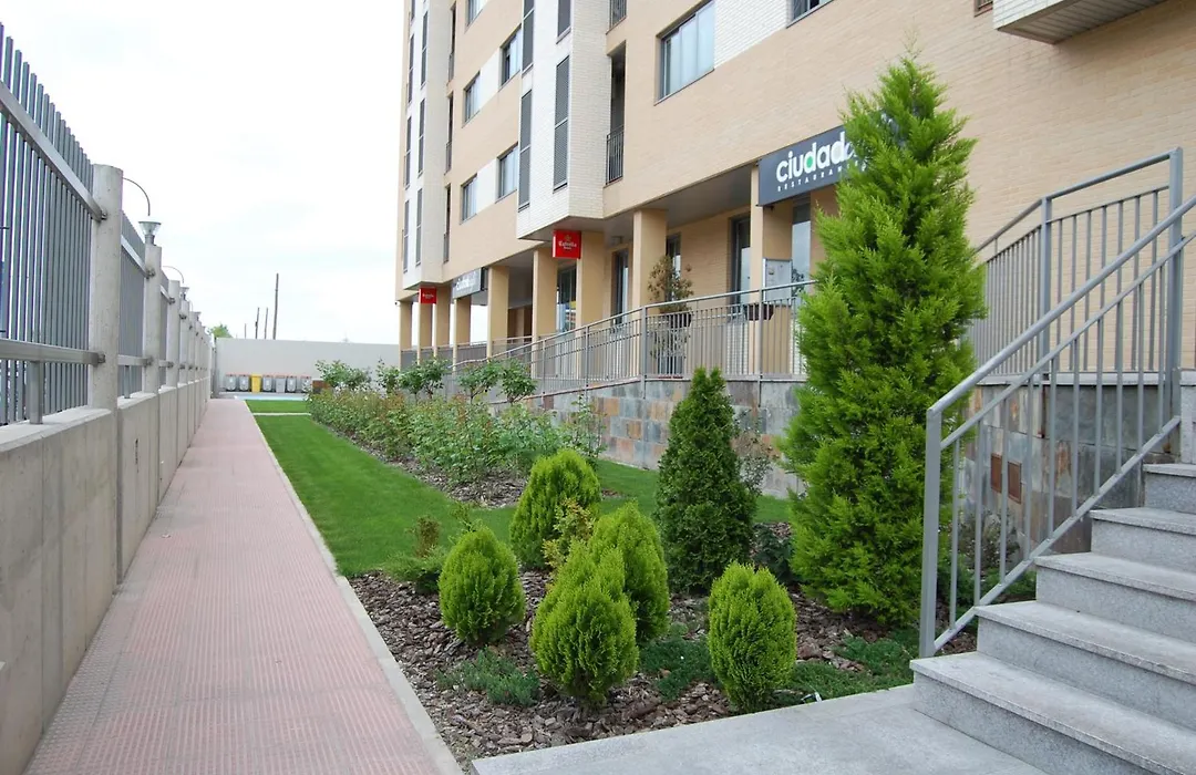 Aparthotel Encasa-1